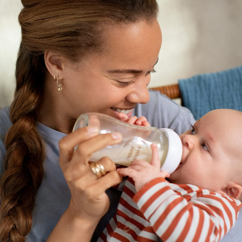 Philips Avent Biberon en verre à Réponse Naturelle – biberon de 240 ml