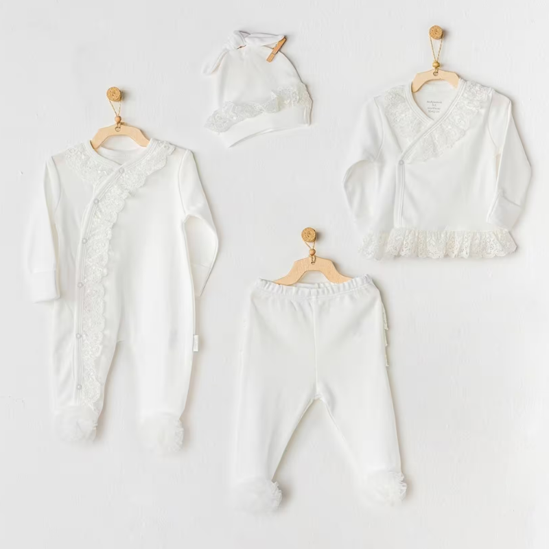Ensemble de 4 pièces pour bébé Andywawa AC25312